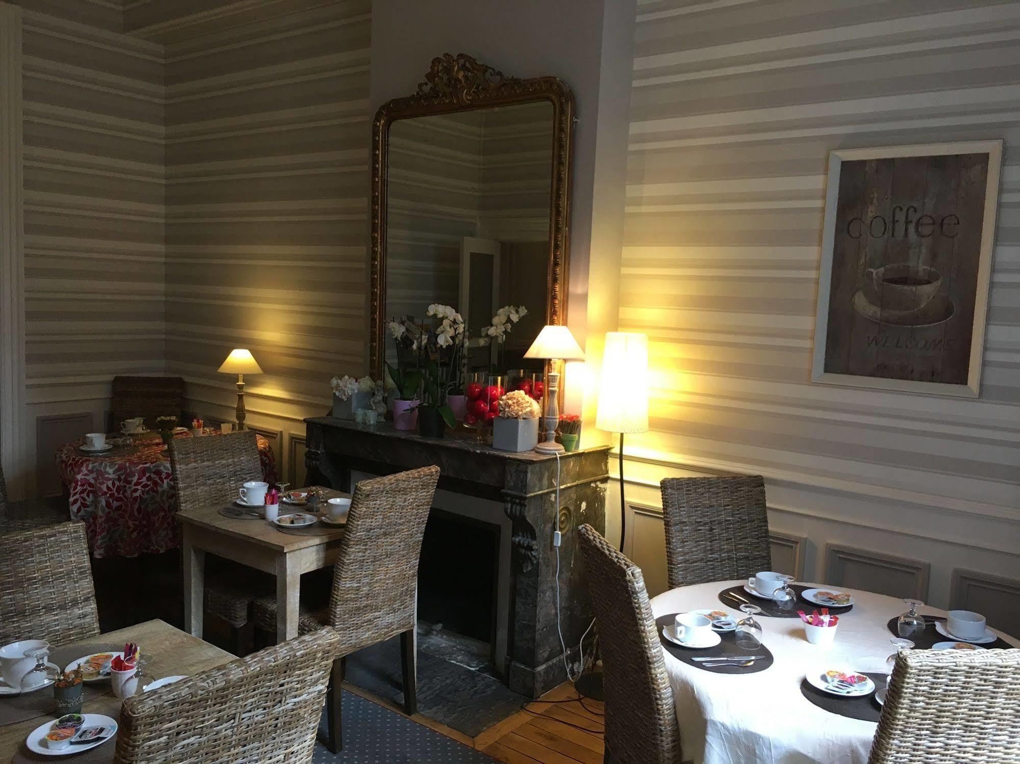 Hotel Val De Loire Τουρ Εξωτερικό φωτογραφία